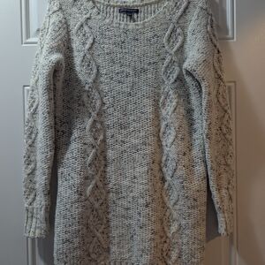 American Eagle Outfitters Cable Knit Sweater/Dress Cream-Gray Size M